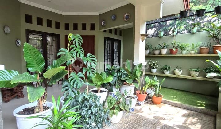 Rumah Siap Huni di Pangkalan Jati 1 Lantai Dekat MRT