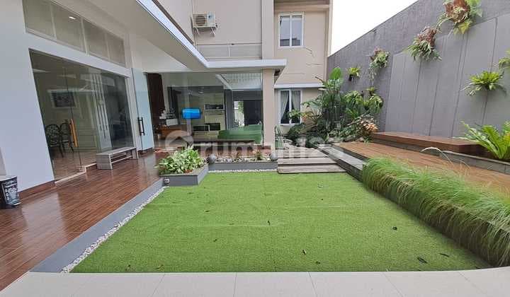 Rumah Furnished 2,5 Lantai The Tiara PHG Summarecon Gading Serpong