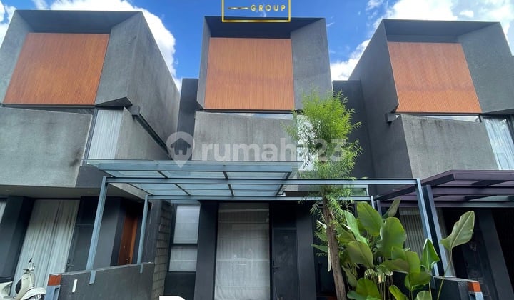 Bisa KPR, Rumah, 2 Lantai, SHM, Siap Huni