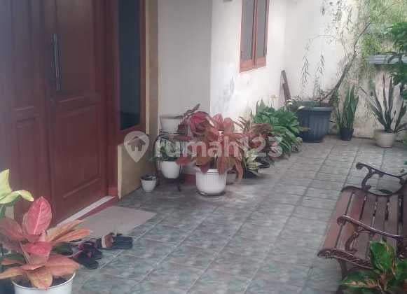 Rumah Butuh Minim Renovasi Unfurnished SHM Pondok Cabe, Tangerang
