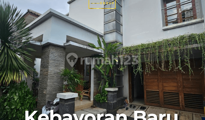 Rumah Bagus Semi Furnished SHM Kebayoran Baru, Jakarta Selatan