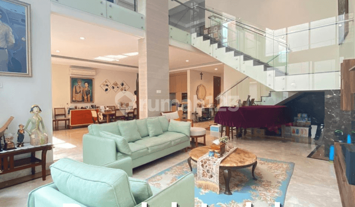 Rumah Bagus Semi Furnished SHM Pondok Indah, Jakarta Selatan