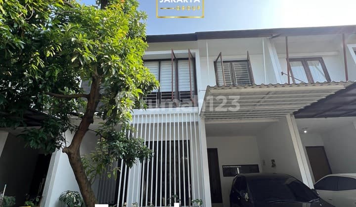 Siap Huni, Rumah, 2 Lantai, SHM, bisa KPR