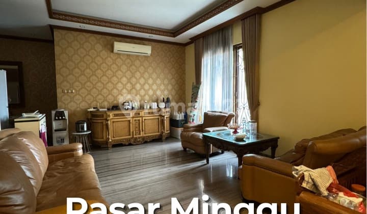 Rumah Bagus Semi Furnished SHM Pasar Minggu, Jakarta Selatan