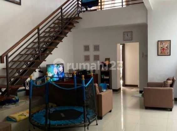 Dijual Rumah 2 Lantai Sertifikat Hak Milik Area Buah Batu