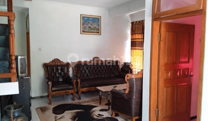 Dijual Rumah 2 Lantai Dekat Ke Wisata Kota Batu Malang