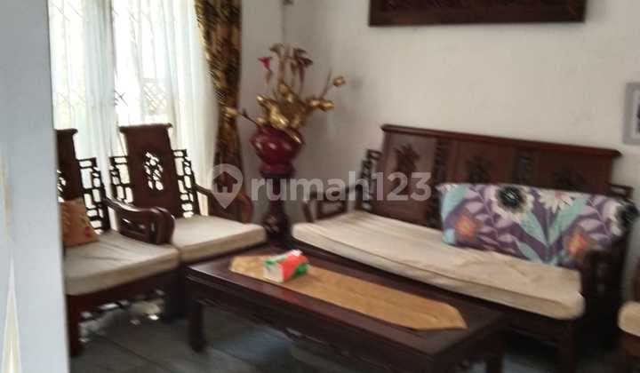 Dijual Rumah Strategis 2lantai Area Jakarta Selatan
