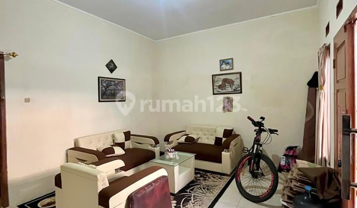 Dijual Rumah Ada Warung Cocok Untuk Usaha 2 Lantai Area Ciganitri Bandung