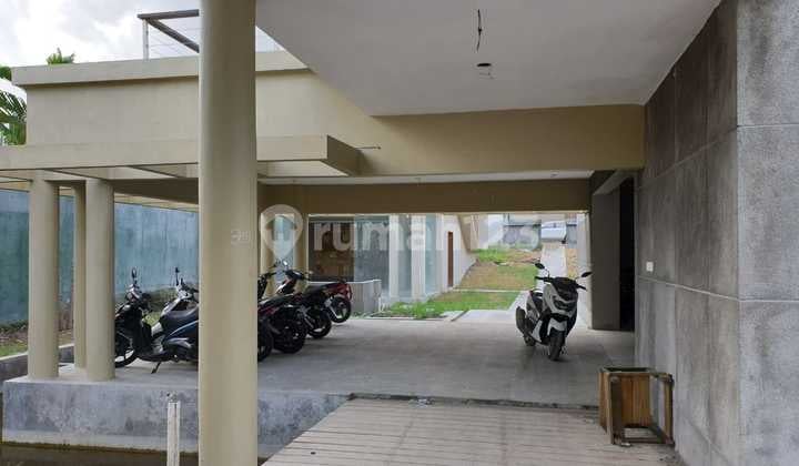 Tanah dan Vila Mewah Tibubeneng, Badung