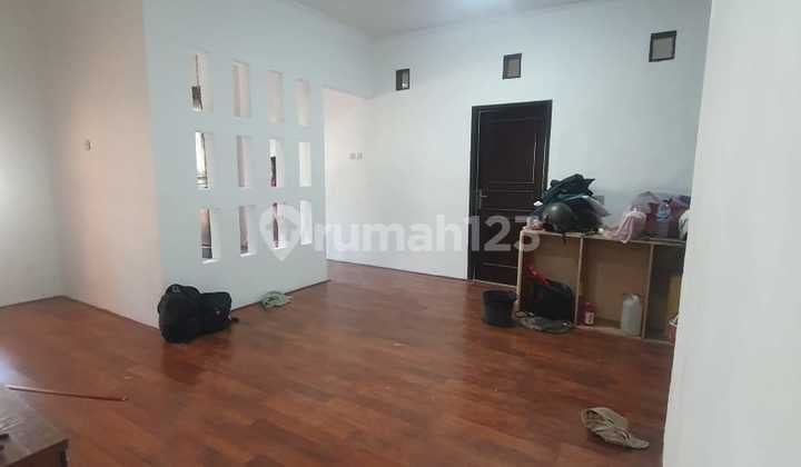 Dijual Rumah Mewah Area Antapani