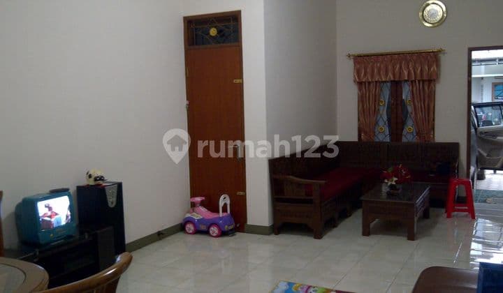 Rumah Strategis Siap Huni Area Antapani Bandung