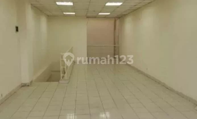 Ruko 4 Lantai Luas 120 Meter Siap Huni Kosong di Superblok Mgk Kemayoran, Jakarta Pusat, Jakarta Pusat