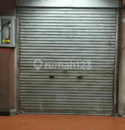 Ruang Usaha di Mangga Dua, Jakarta Barat 7,96 M HGB
