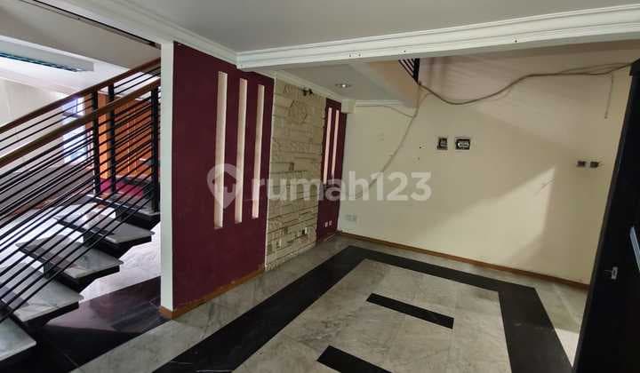 Office Park Taman Rasuna 2 lt mezanin ruang usaha SHM dekat mal Epiwalk di Kuningan Jakarta Selatan