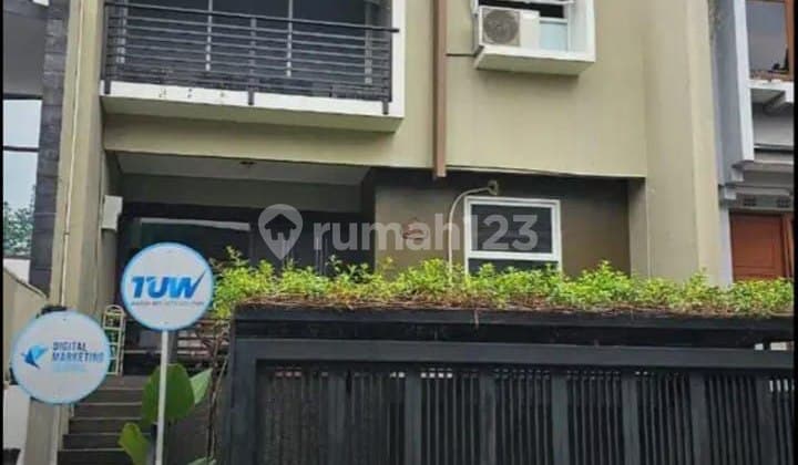 Rumah siap huni setra duta murah jarang ada strategis