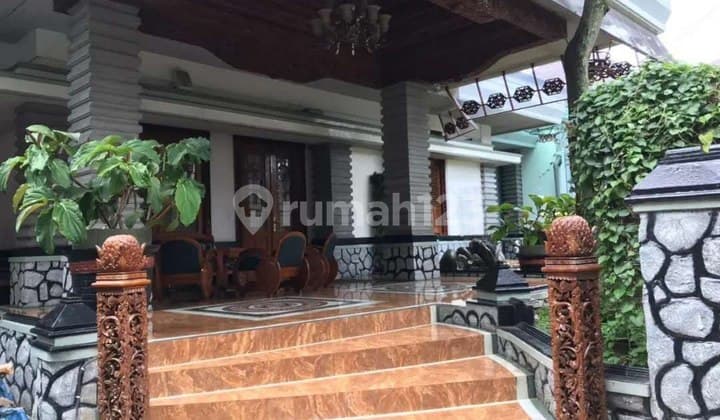 Rumah Lux Sayap Riau Strategis Pusat Kota Jarang Ada