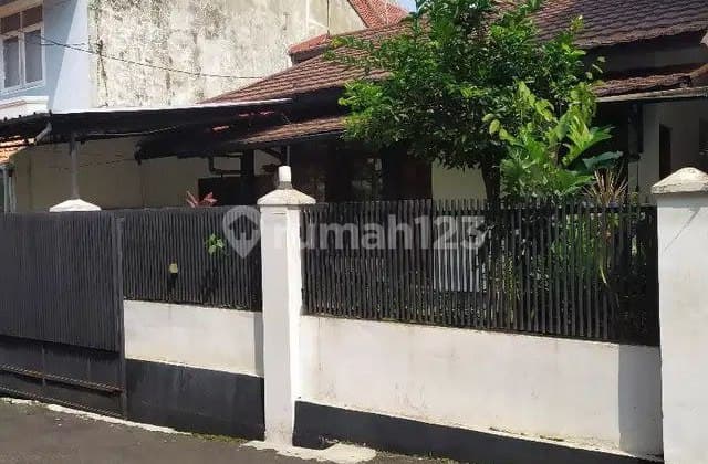 Rumah siap huni cikutra strategis jarang ada
