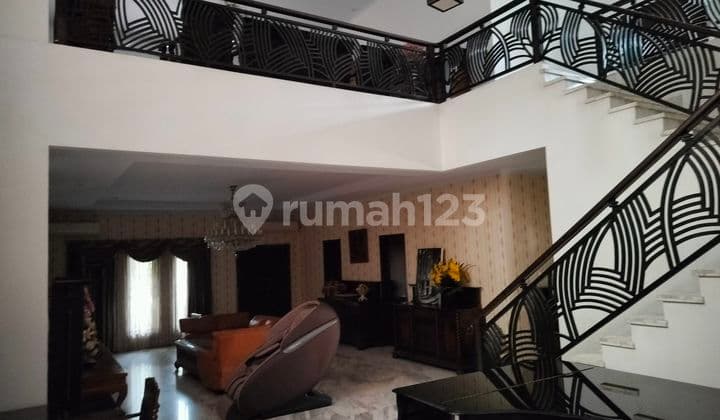 Rumah huk 2.5lt lebar 20m siàp huni