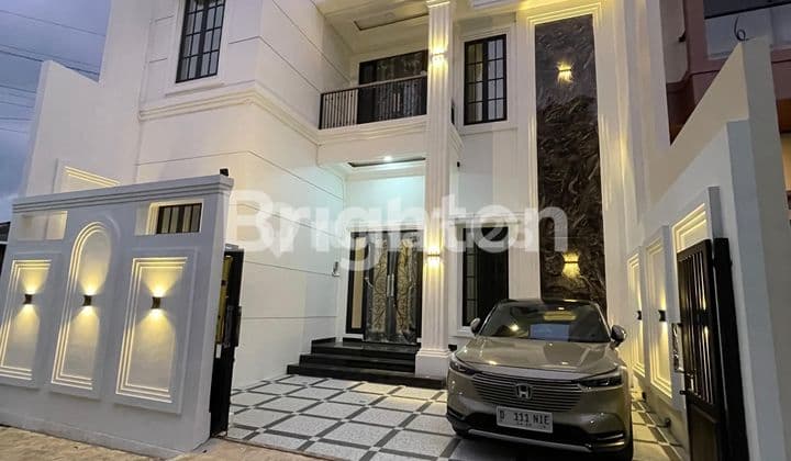 RUMAH PREMIUM MEWAH DI JL PLEMBURAN DEKAT KAMPUS UGM YOGYAKARTA