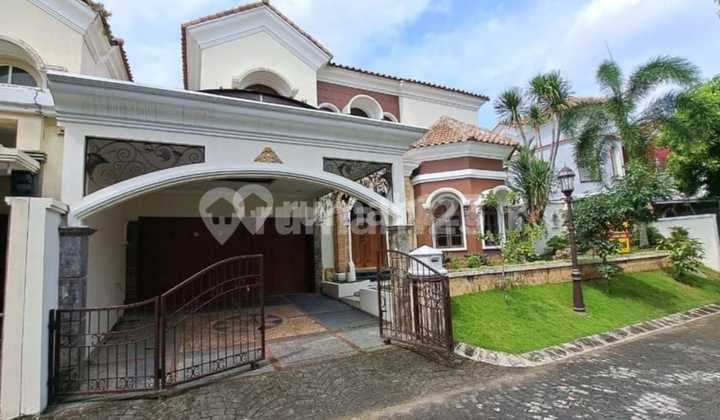 Rumah Mewah Jl Casa Crande Maguwoharjo Depok Sleman Yogyakarta