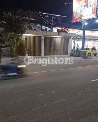 Dijual Gudang Luas Plus Rumah 2 Lantai Area Jalan Raya Solo