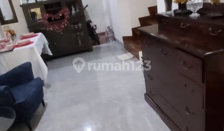 Nice House in Bintaro (Griya) already has SHM - Certificate of Ownership.