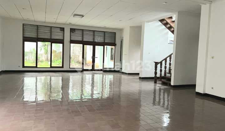 Rumah Bagus dan Strategis Kemana Saja, sudah SHM di Wijaya