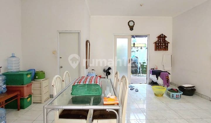 Rumah Bagus dan Sangat Strategis sudah SHM di Bintaro