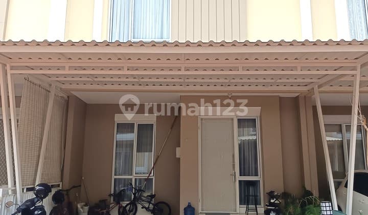 Di Jual Cepat Rumah Full Furnished di Cluster Milano Gading Serpong - 10163Et