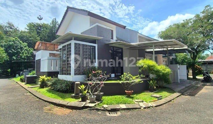 Rumah Hook Cantik Dalam Cluster Bintaro Jaya Sektor 9 - 9485Hw