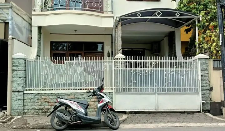 Rumah Siap Huni Akses 2 Mobil Leluasa 500m dari Gateway Pasteur