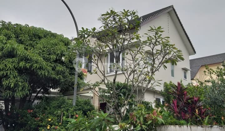 House in Premium Cluster Sentul City Best Mountain View