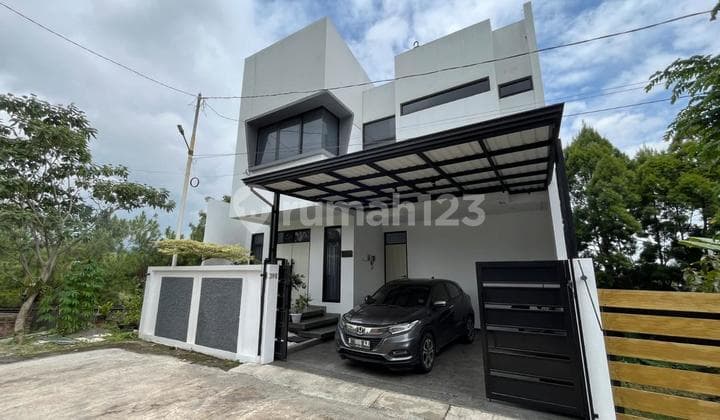 Rumah Tinggal Di Dekat Kampus Polban Siap Huni Dan Elegant