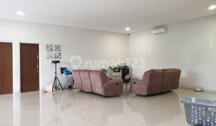 Rumah Lux Bangunan Kualitas Bagus di Turangga Buah Batu Bandung