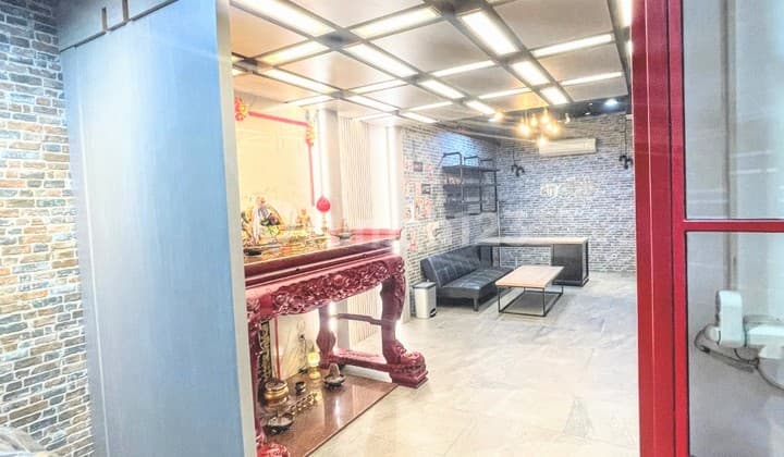 3-Storey House Layar Permai PIK