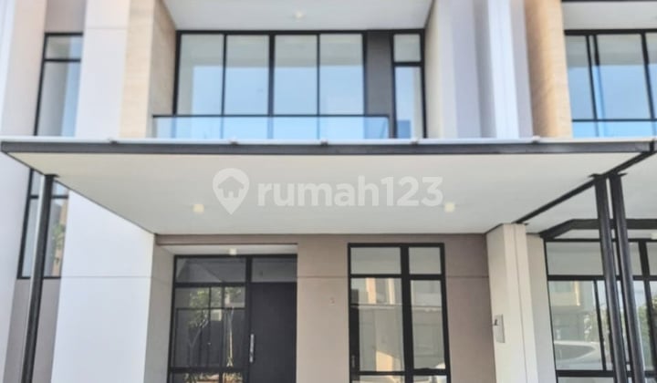 Rumah 2 Lantai Villa Pasir Putih Cluster Meranti Pik 2 Siap Huni