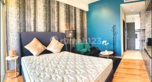 Apartemen Sudirman Hill Residence Fully Furnished Lantai Tinggi