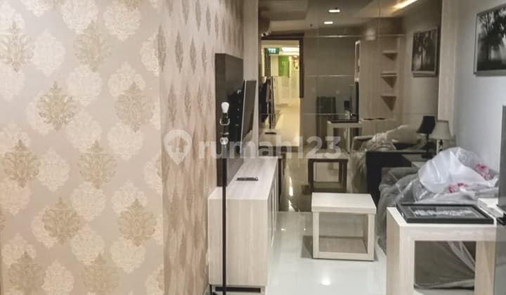 The Mansion Bougenville Kemayoran Tower Emerald Mid-Floor Apartment