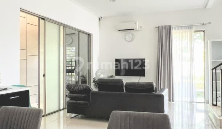 Rumah 2 Lantai Cluster Piano Golf Island Posisi Hoek Bonus Taman Besar