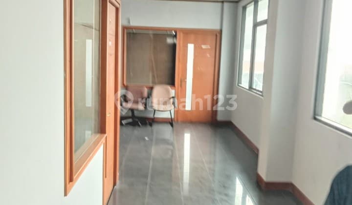 Gedung Multiguna 4 1/2 Lantai Cocok untuk Hotel / Kost Exclusive / Kantor Pusat Dekat Binus Anggrek Kemanggisan