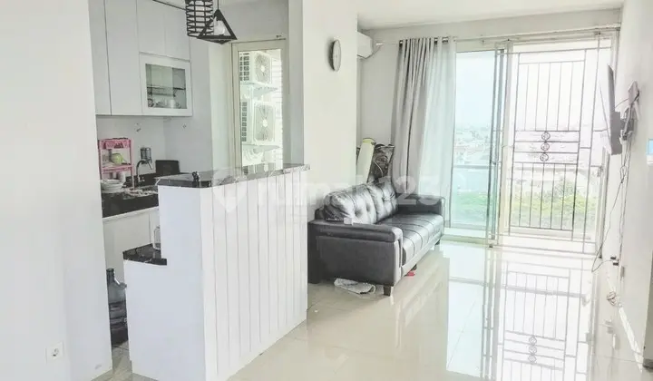 Citralake Suites Tower A, High Floor, Fully Furnished Corner Unit.