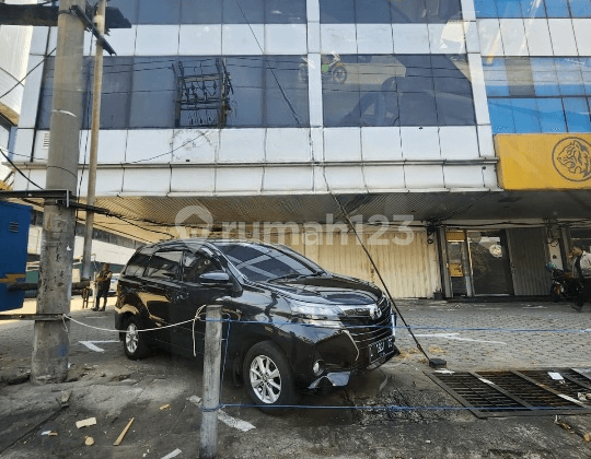 Ruko Rmi Dua Ruko Jadi Satu Cocok Untuk Bank 3 Lantai di kebun bibit surabaya, Ngagel