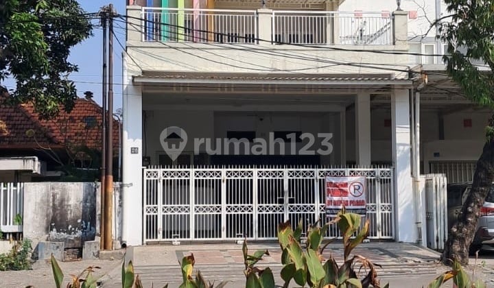 BELI RUKO BONUS RUMAH TINGGAL NOL JALAN RAYA RESIDEN SUDIRMAN SURABAYA COCOK UNTUK SALON ATAU KANTOR