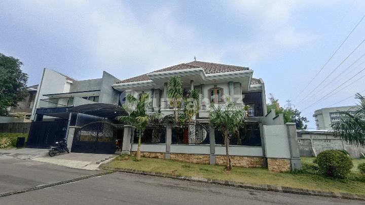 TERAWAT SELANGKAH KE PAKUWON MALL LOKASI BULEVARD PAKUWON INDAH (YT-MK)