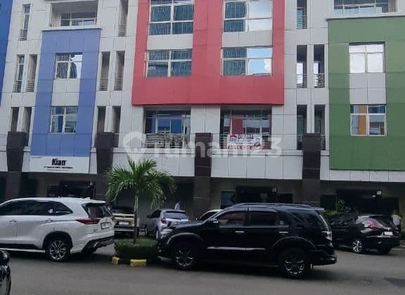 FOR SALE Ruko Gandeng di Kelapa Gading Sangat cocok untuk Kantor / Peluang Business Restoran di area perkantoran