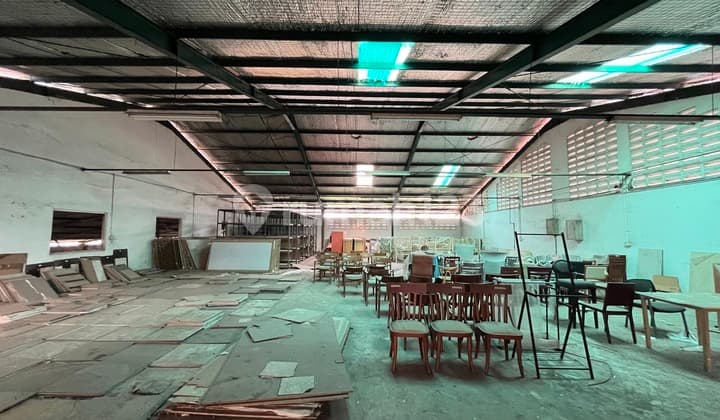 Dijual Ex Gudang Workshop Furniture Karang Mulya Karang Tengah Tangerang