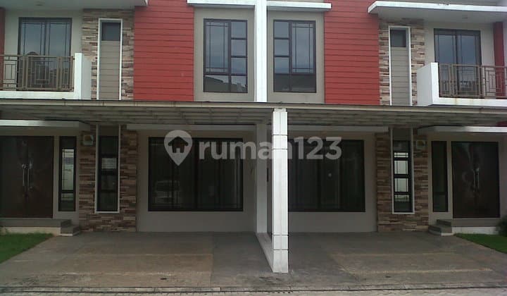Disewakan Rumah 2(DUA) UNIT Siap Huni Asia 8x18m, Green Lake City