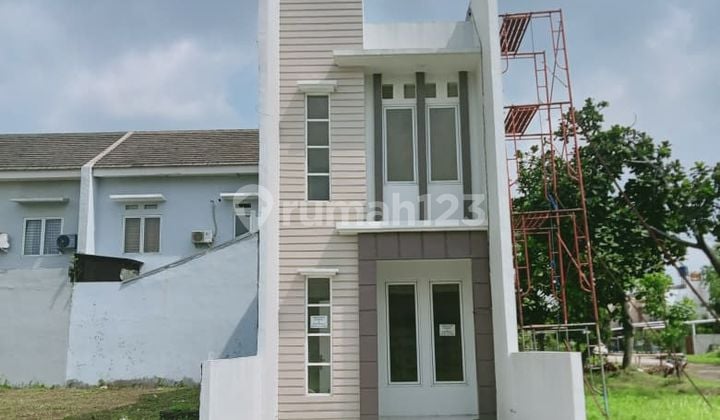 Rumah Hook 130Meter 5 Menit Akses Tol Bandara Soetta & ke Jakarta