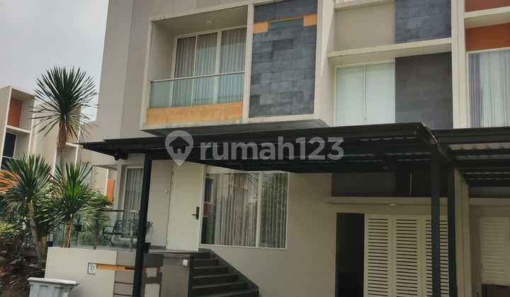 Dijual Rumah Mewah Cluster Mozart Gading Serpong
