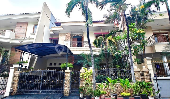 Rumah 2 lantai di Permata buana Jakarta Barat